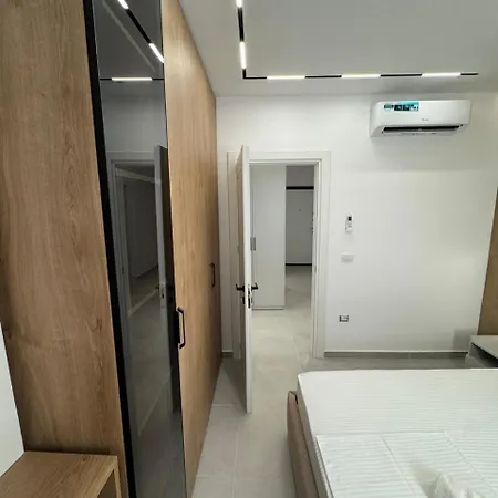 Апартаменты Aron's 610, 5th Floor