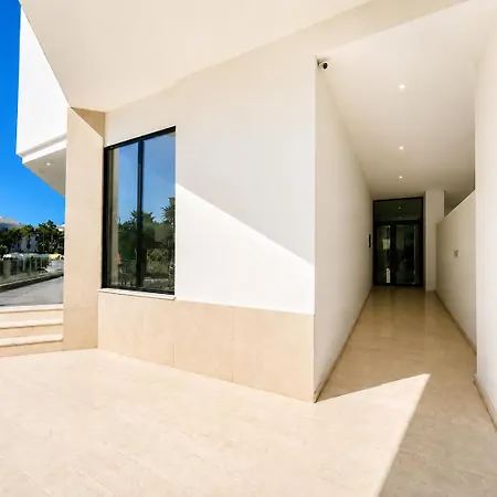 Appartement Aron's 610 Golem (Tirana)